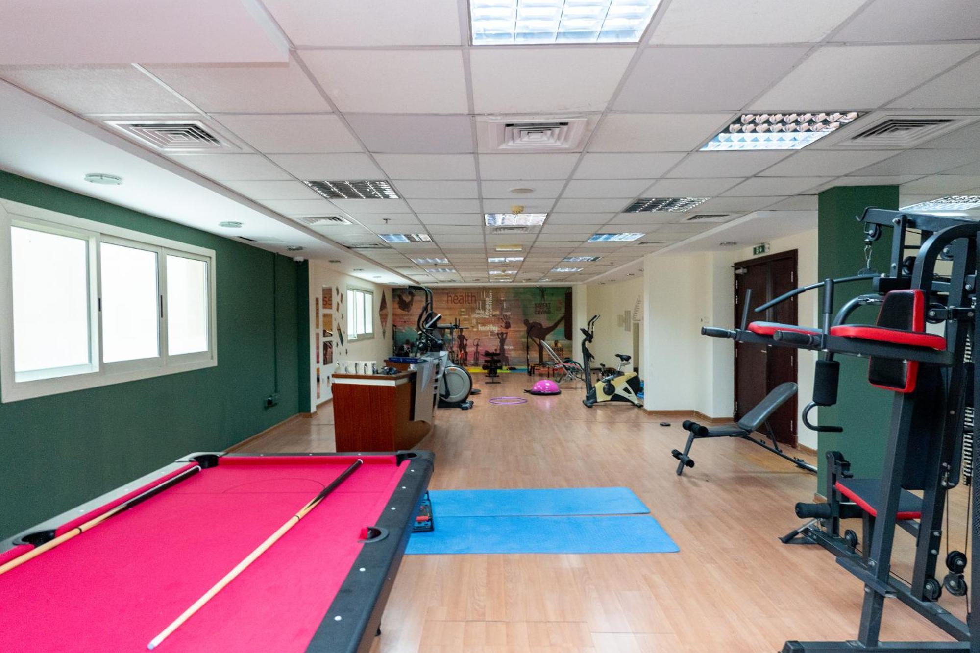 Al Raya Hotel Apartments ดูไบ ภายนอก รูปภาพ