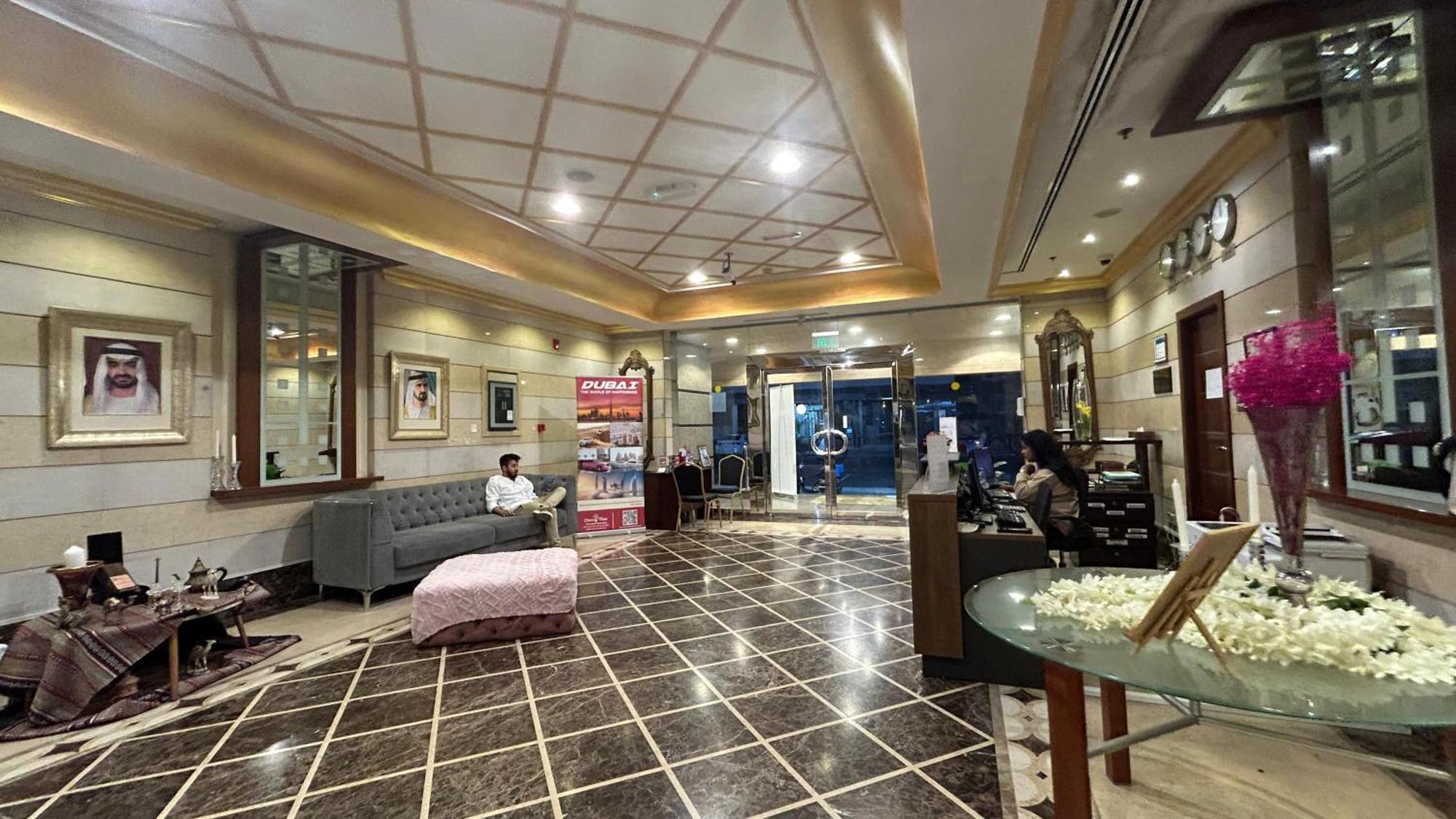 Al Raya Hotel Apartments ดูไบ ภายนอก รูปภาพ